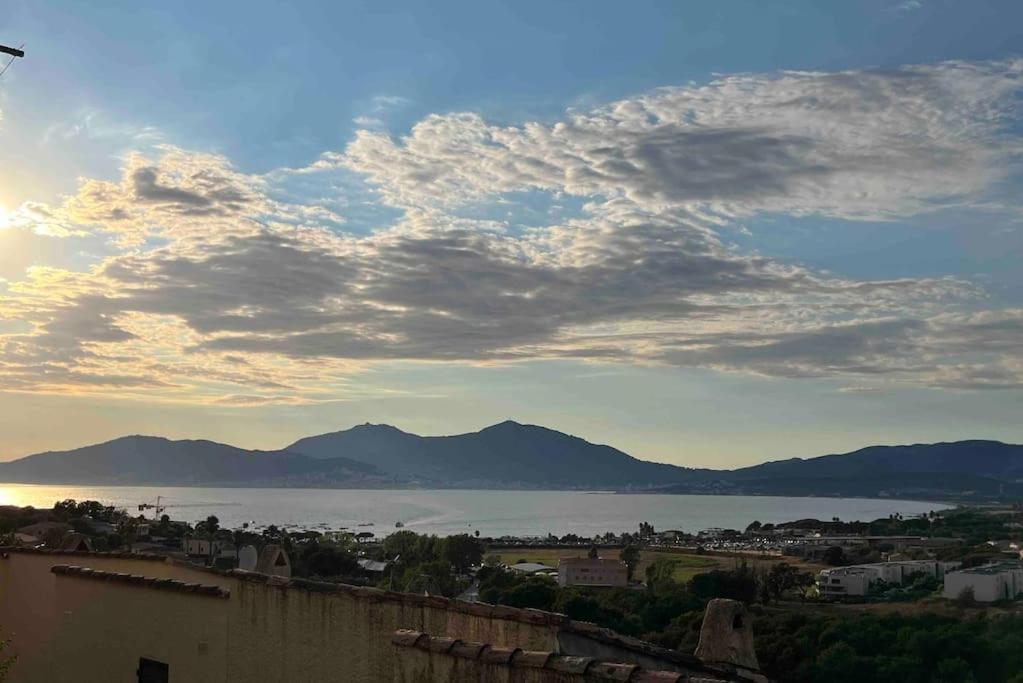 Charmant 2 Pieces Avec Vue Sur Mer A Porticcio En Corse Du Sud Kültér fotó